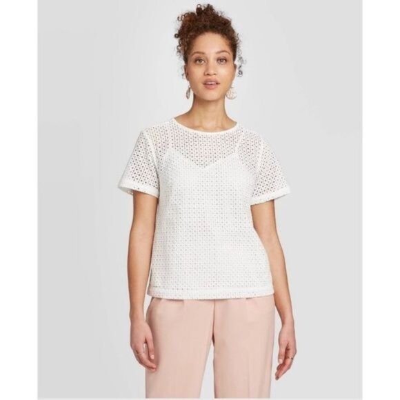 a new day White Eyelet Top with Cami New - Picture 1 of 6